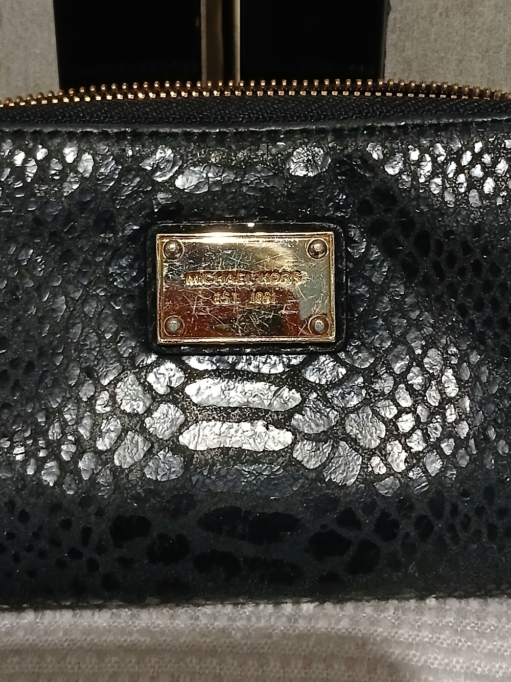 Michael Kors Black Textured Wristlet with Gold Plaque - Picture 2 of 10